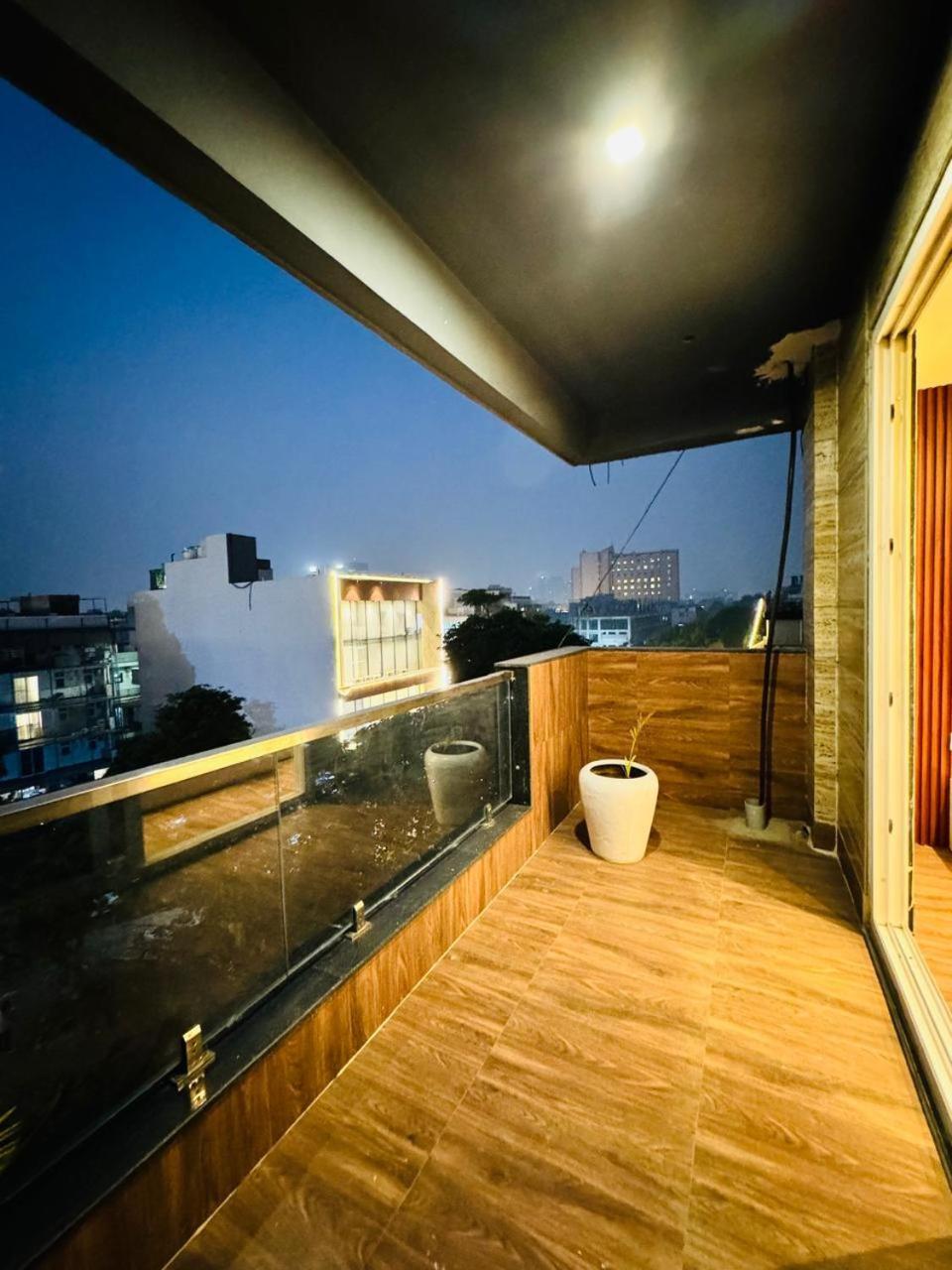 Hotel Dayal Regency, Shushant Lok Sector 29, Near Fortis Hospital Gurgaon Exterior photo