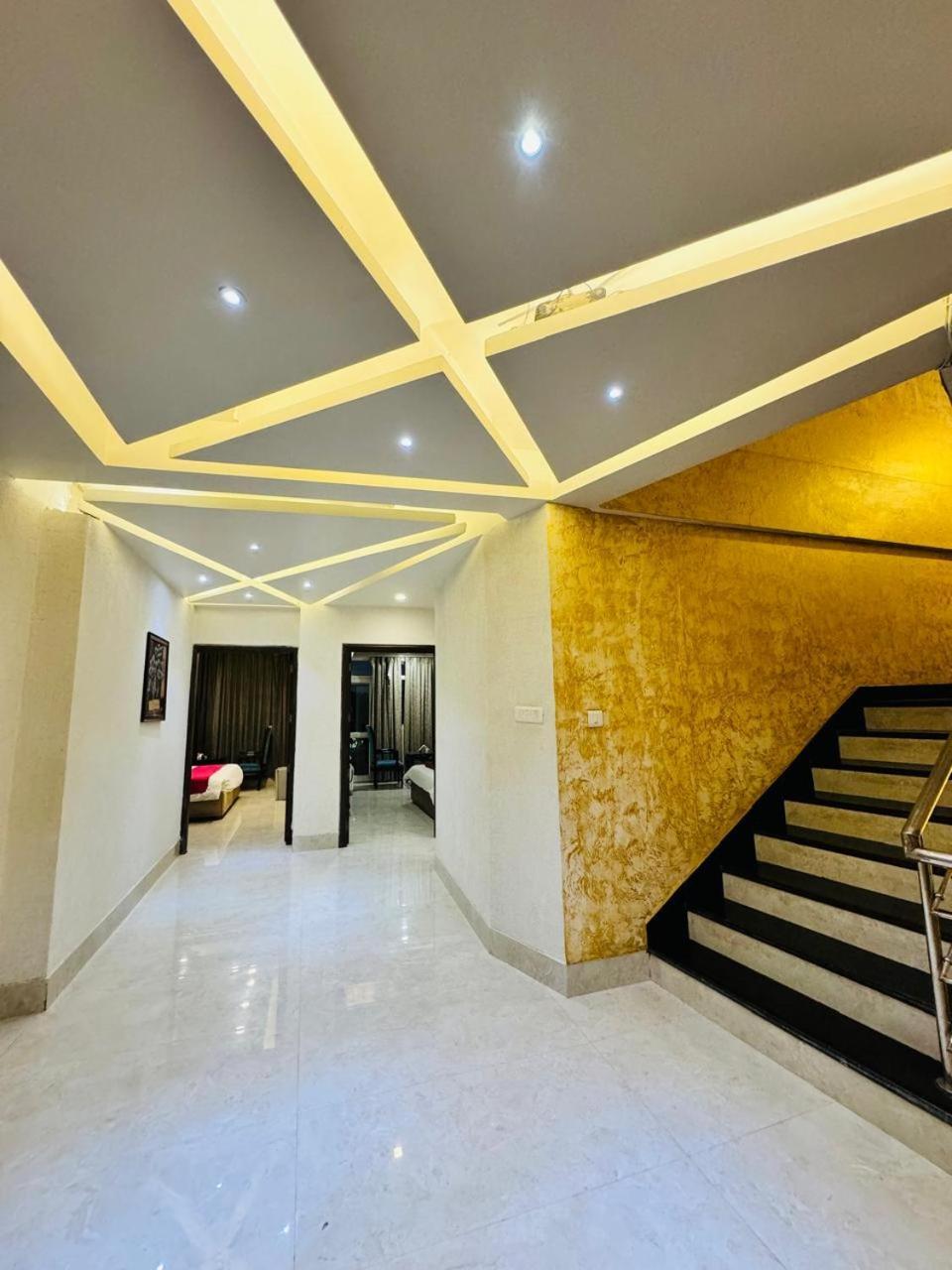 Hotel Dayal Regency, Shushant Lok Sector 29, Near Fortis Hospital Gurgaon Exterior photo