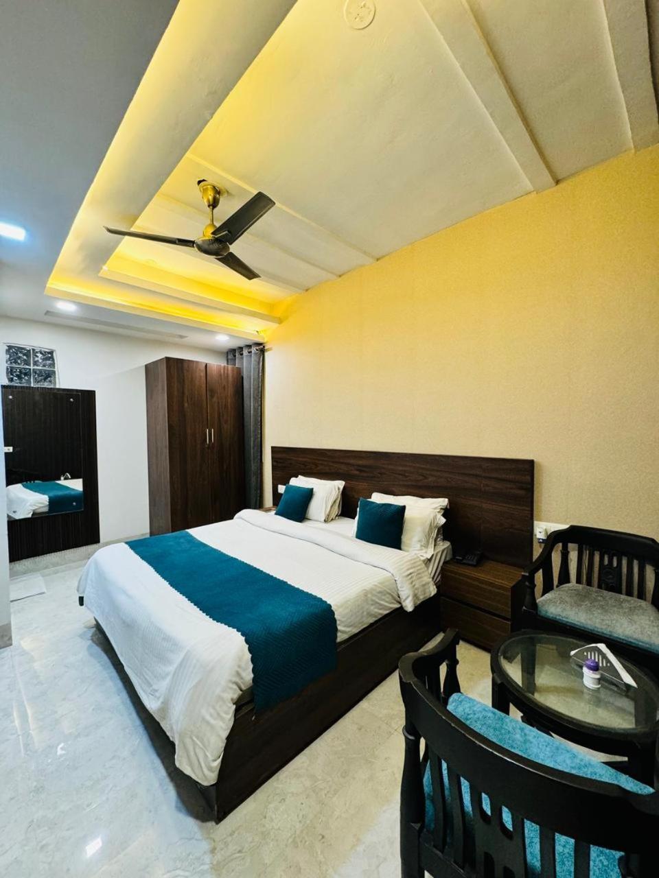 Hotel Dayal Regency, Shushant Lok Sector 29, Near Fortis Hospital Gurgaon Exterior photo